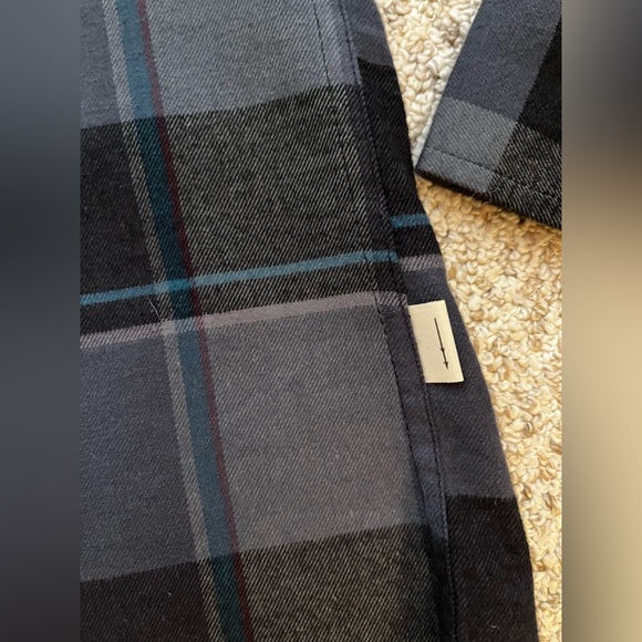 Julian and Mark Plaid Flannel Cotton Stretch Shirt - Picture 5 of 9